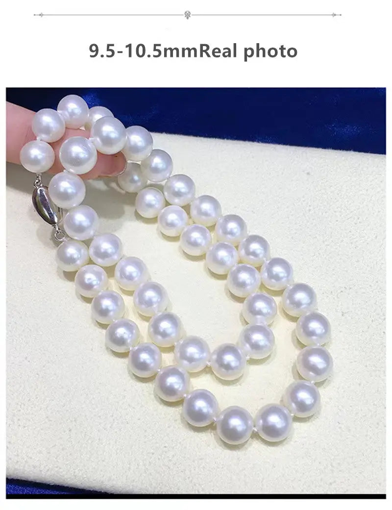 That Pearl Necklace For A Fuck in the Pawshop